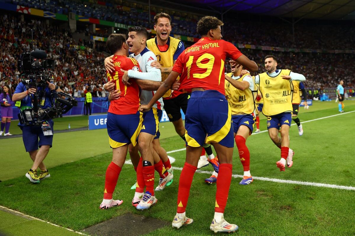 la furia roja juara euro 2024 setelah mengalahkan inggris dengan skor 2-1